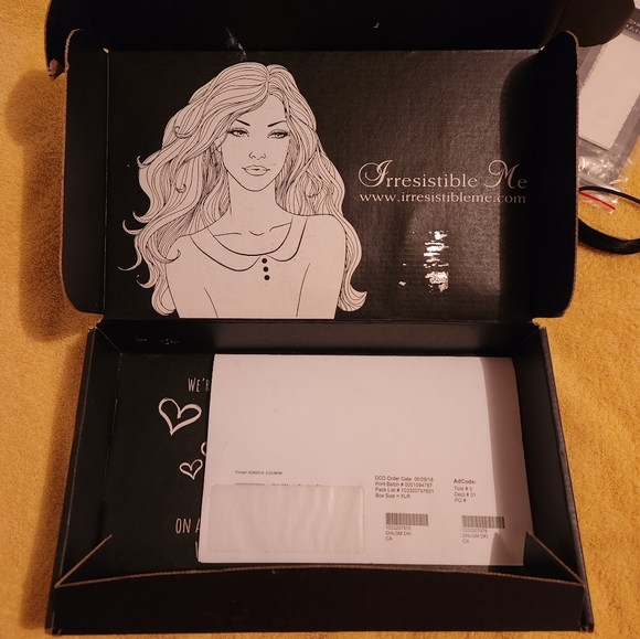 Irresistible Me Tape-in Extensions - Picture 2 of 11